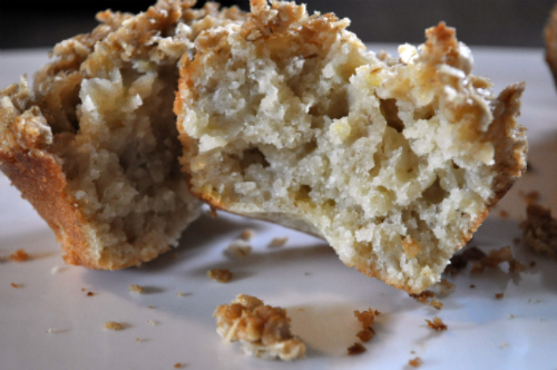 Post image for Banana Oatmeal Crunch Muffins